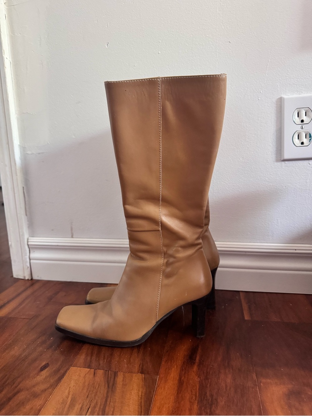 Tan Leather Mid-Calf Women’s Boots